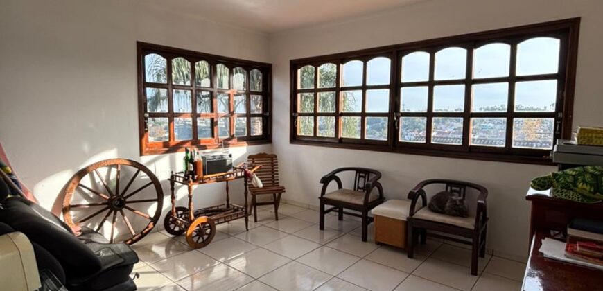 Casa a Venda No Bairro Glória